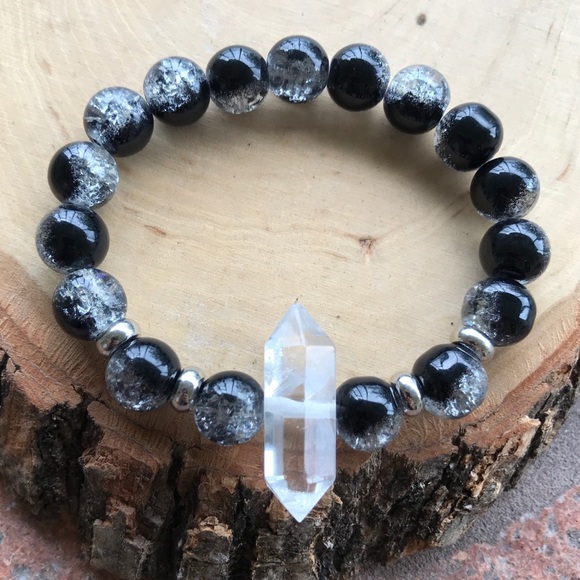 Double point healing crystal quartz bead bracelet - Picture 3 of 8